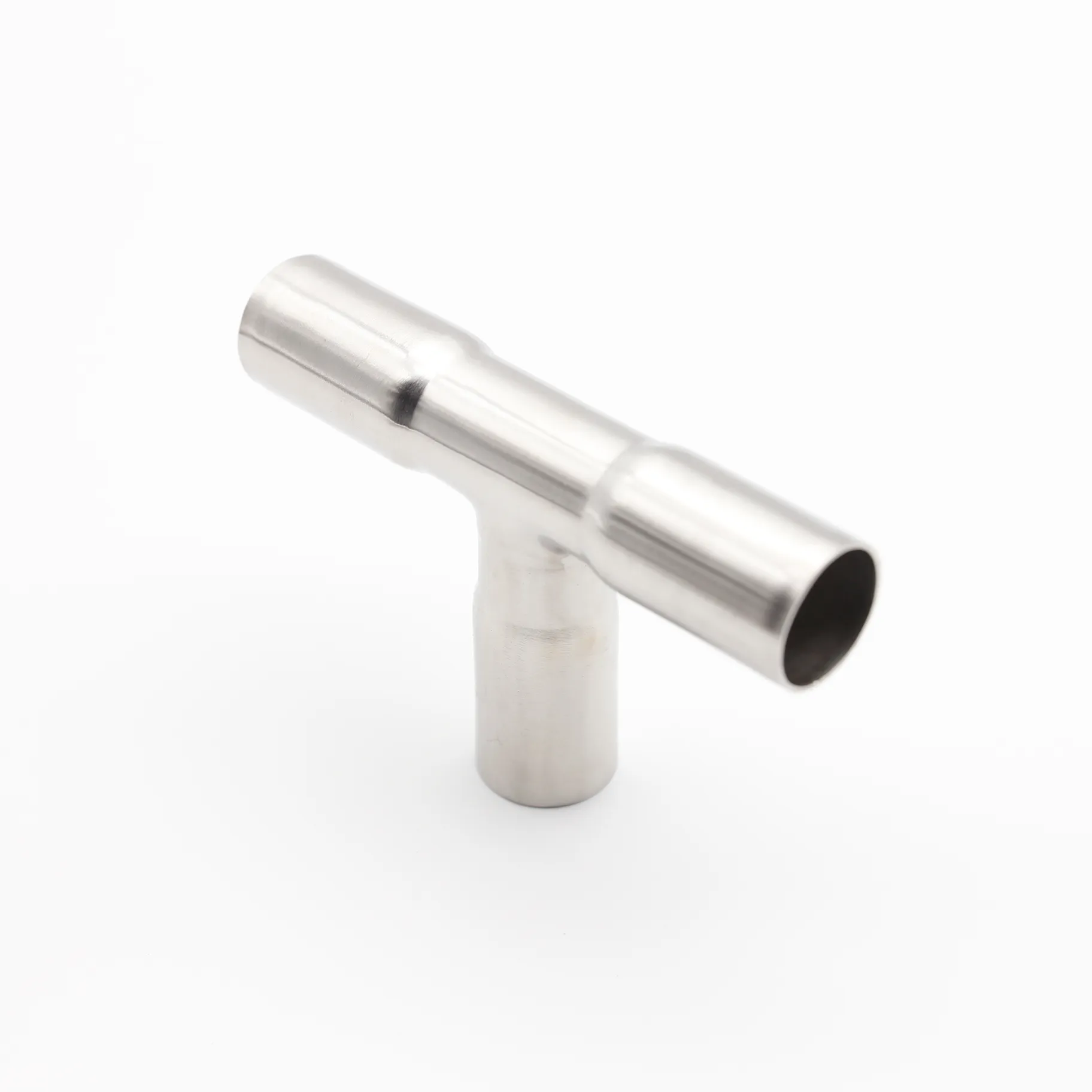 Top down view stainless steel equal tee internal geometry