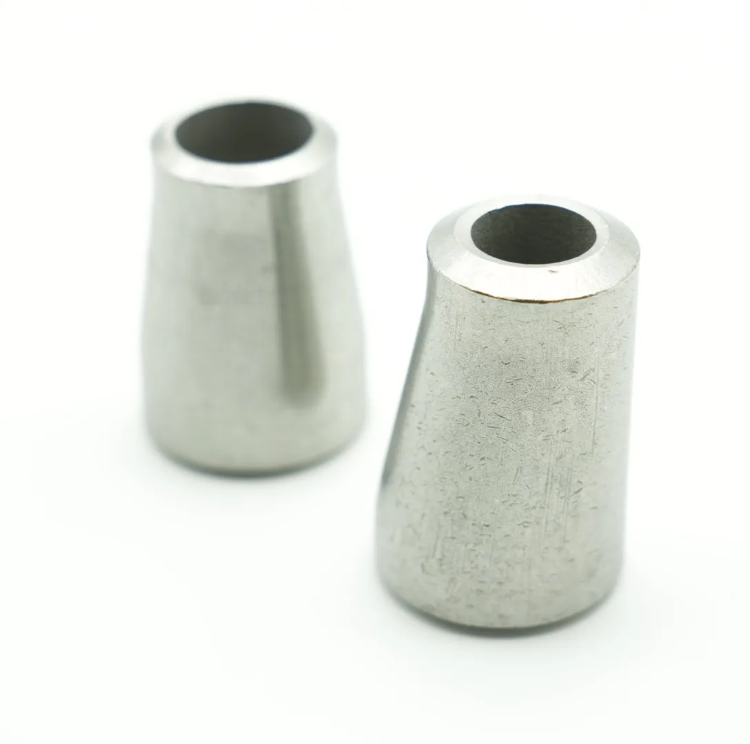 Stainless steel pipe reducer in concentric and eccentric butt-weld types